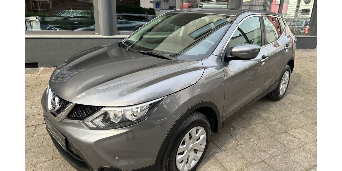 Nissan Qashqai 34.101 km 8.950 &euro; Gelsenkirchen 45899