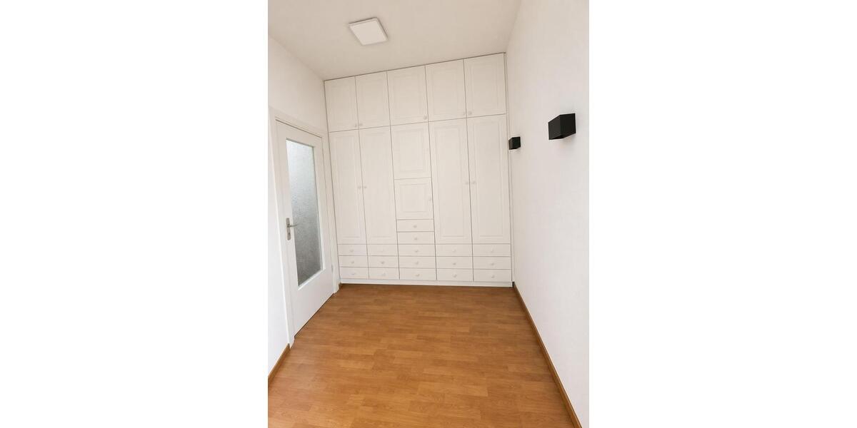 Etagenwohnung Bochum Günnigfeld - 4 Zimmer, 140 m&sup2;, 894&euro; | Angebot:26479417