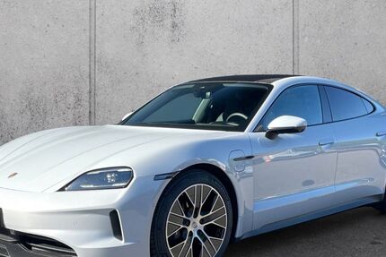Porsche Taycan 17.593 km 81.890 &euro; Recklinghausen 45665