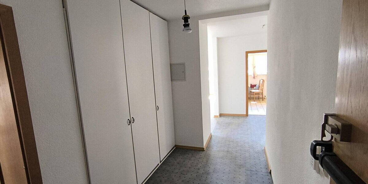 Terrassenwohnung Dinslaken Innenstadt - 4 Zimmer, 147 m&sup2;, 260.000&euro; | Angebot:26418076