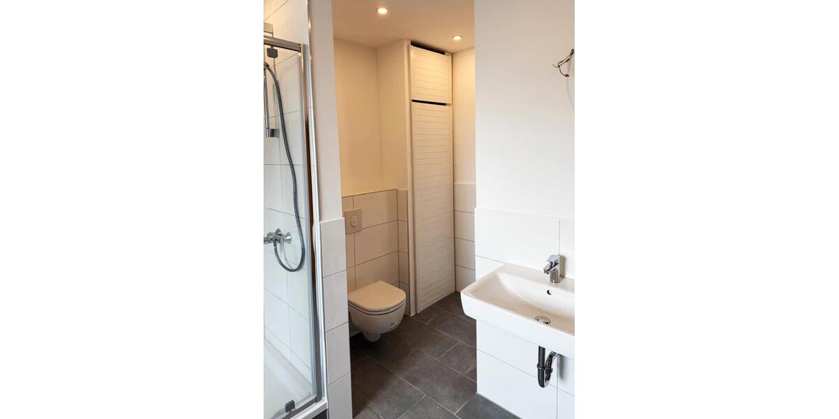 Dachgeschoßwohnung Gelsenkirchen Rotthausen - 3 Zimmer, 80 m&sup2;, 609&euro; | Angebot:27577041