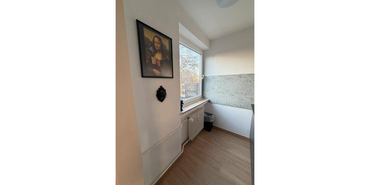 Etagenwohnung Gelsenkirchen Ückendorf - 1.5 Zimmer, 27 m&sup2;, 600&euro; | Angebot:27625720