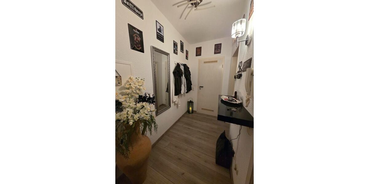 Etagenwohnung Hattingen - 2 Zimmer, 65 m&sup2;, 520&euro; | Angebot:27581568