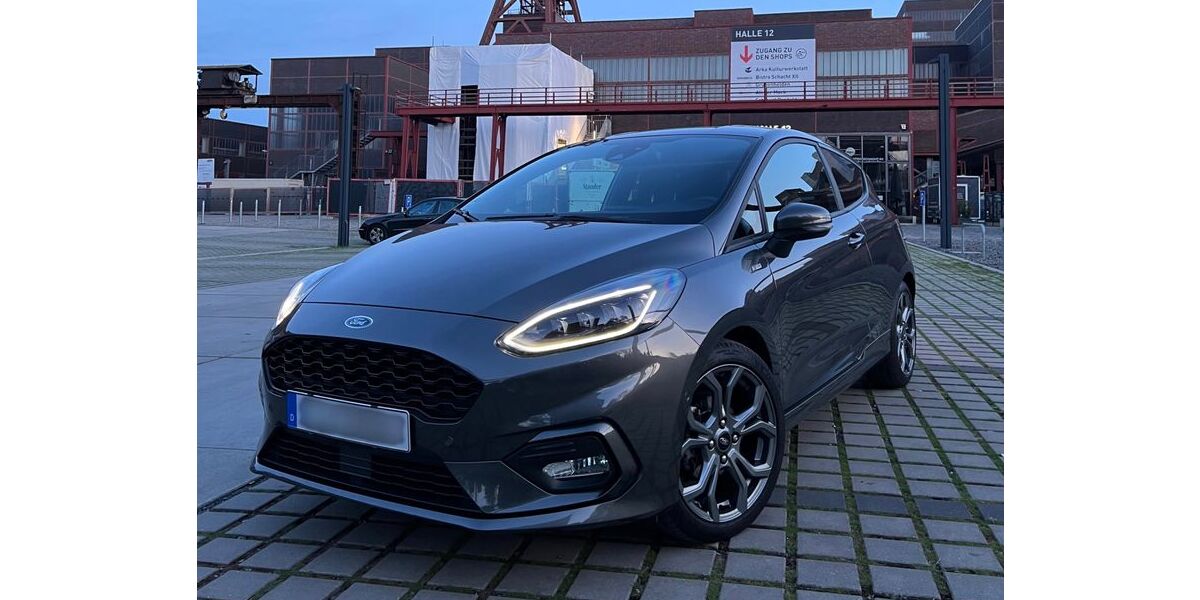 Ford Fiesta 56.000 km 13.500 &euro; Essen 45327