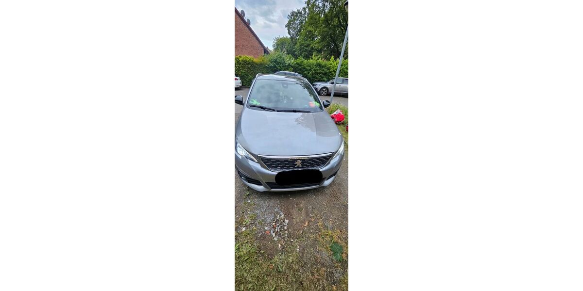 Peugeot 308 143.000 km 9.200 &euro; Recklinghausen 45659