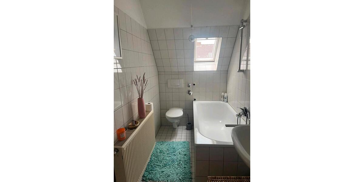 Dachgeschoßwohnung Recklinghausen - 4.5 Zimmer, 93 m&sup2;, 229.000&euro; | Angebot:27224332