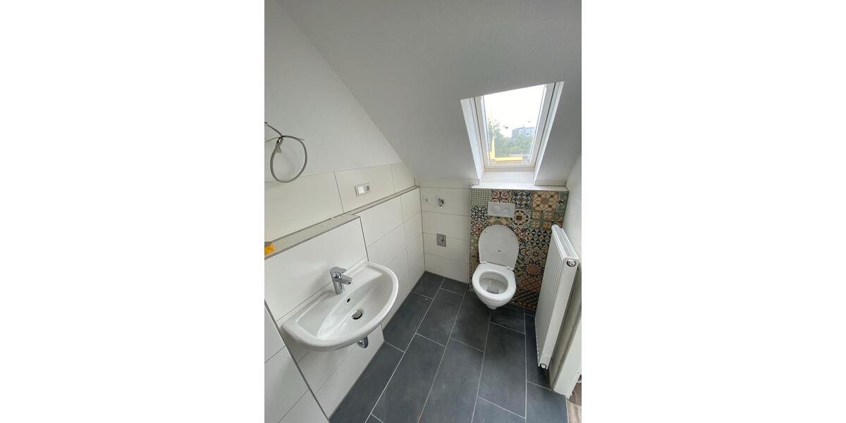 Dachgeschoßwohnung Hattingen Blankenstein - 4 Zimmer, 60 m&sup2;, 550&euro; | Angebot:26420599