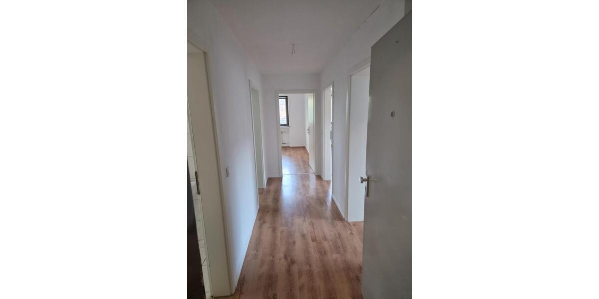 Dachgeschoßwohnung Recklinghausen Hillerheide - 3.5 Zimmer, 64 m&sup2;, 480&euro; | Angebot:27581404