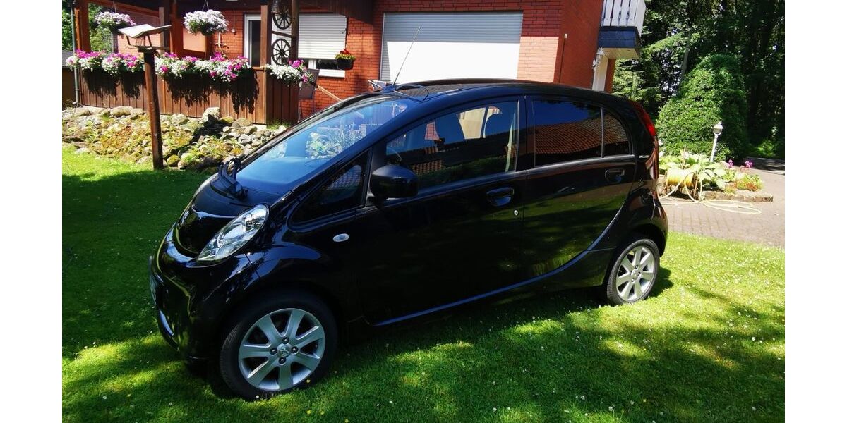 Peugeot iOn 64.919 km 4.999 &euro; Dorsten 46286