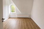 Dachgeschoßwohnung Mülheim an der Ruhr Rechtsruhr-Nord - 3 Zimmer, 70 m&sup2;, 1.200&euro; | Angebot:26459562