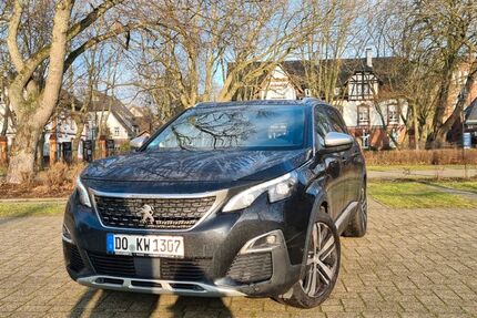 Peugeot 5008 136.000 km 17.500 &euro; Castrop-Rauxel 44577