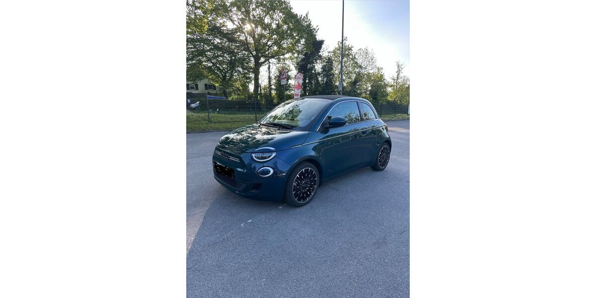 Fiat 500e 57.655 km 17.450 &euro; Essen 45239