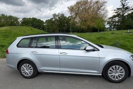 VW Golf 165.000 km 8.700 &euro; Witten 58452