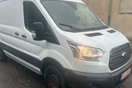 Ford Transit 196.184 km 8.950 &euro; Gelsenkirchen 45899