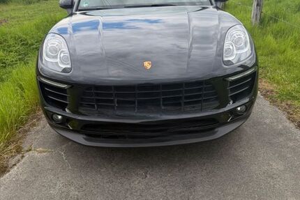 Porsche Macan 48.500 km 36.900 &euro; Essen 45219