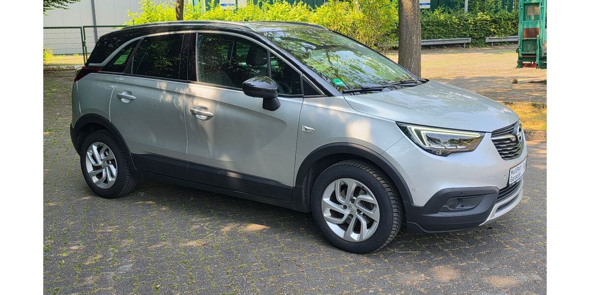 Opel Crossland (X) 99.464 km 11.950 &euro; Dorsten 46282
