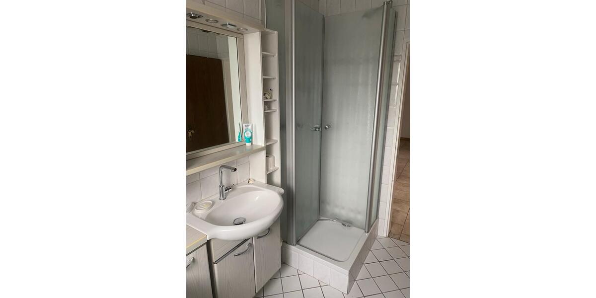 Etagenwohnung Oberhausen Biefang - 3 Zimmer, 77 m&sup2;, 770&euro; | Angebot:27613529