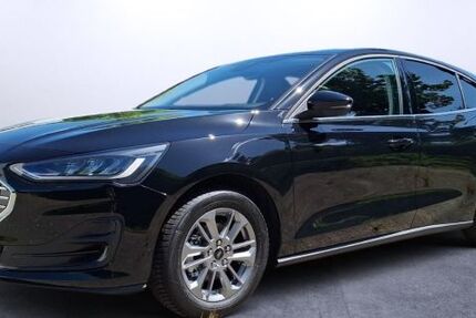 Ford Focus 14.900 km 24.880 &euro; Recklinghausen 45659