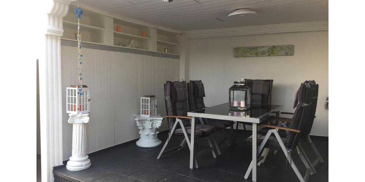 Erdgeschoßwohnung Oberhausen Rothebusch - 4.5 Zimmer, 130 m&sup2;, 1.600&euro; | Angebot:26238290
