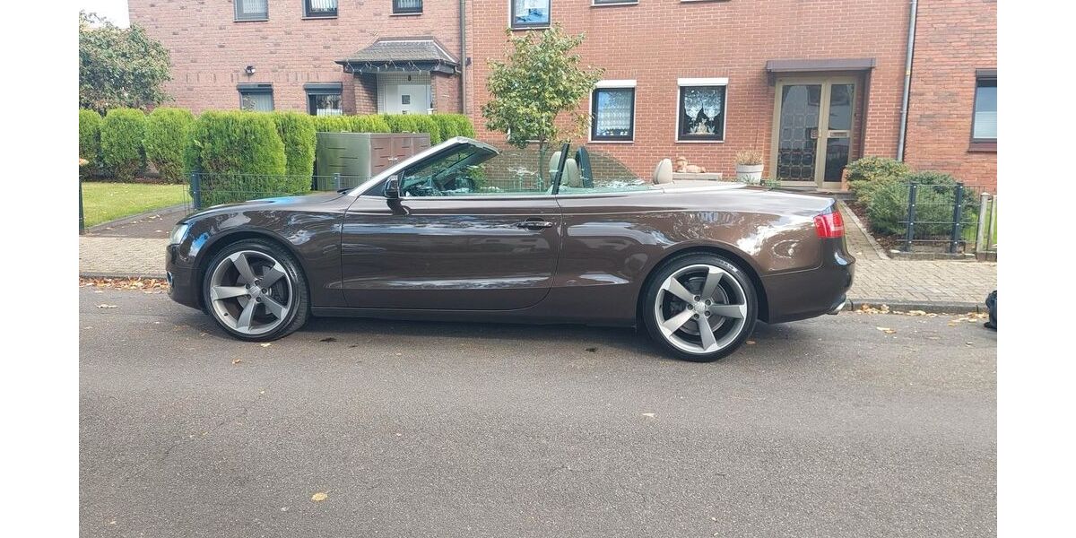 Audi A5 198.685 km 11.000 &euro; Oberhausen 46149