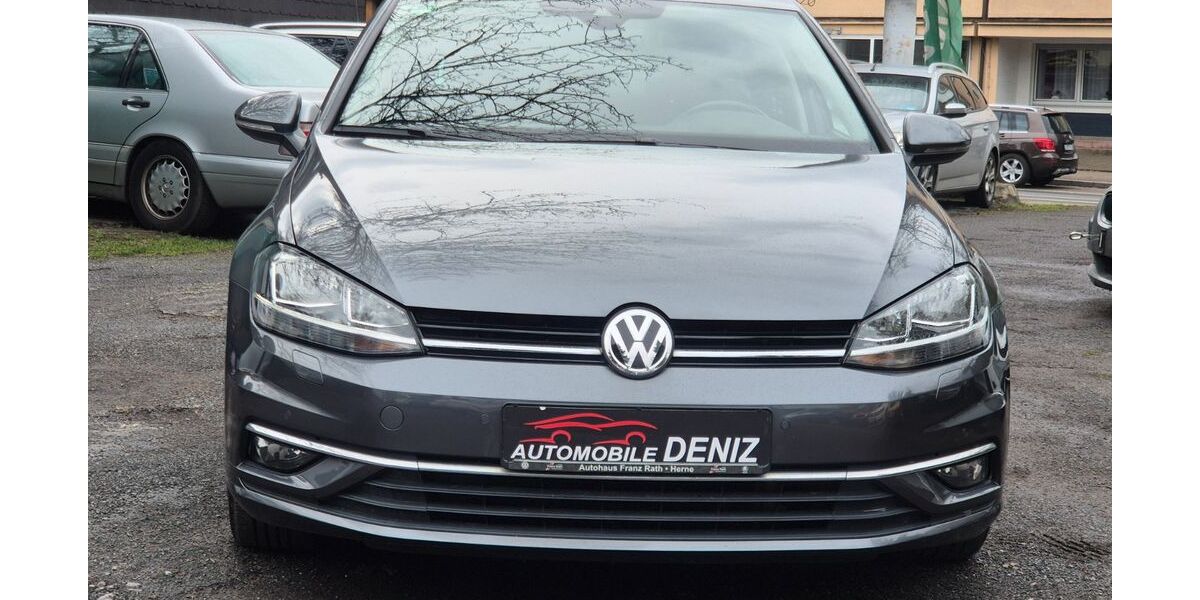 VW Golf 228.687 km 10.950 &euro; Lünen 44532