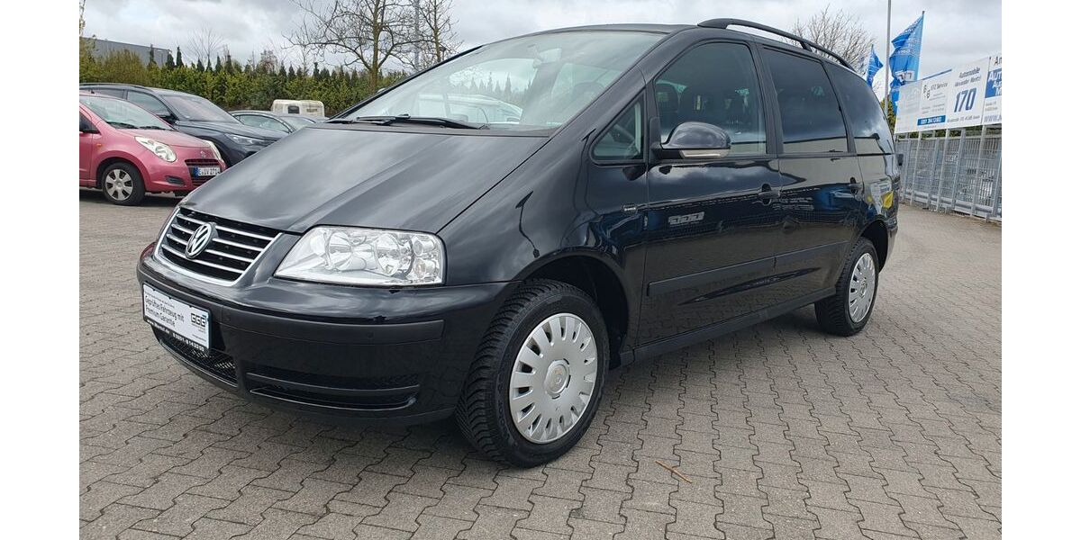 VW Sharan 93.062 km 8.999 &euro; Essen 45326