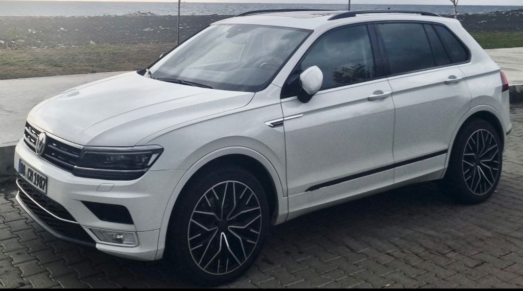 VW Tiguan 107.000 km 22.998 &euro; Bochum 44793