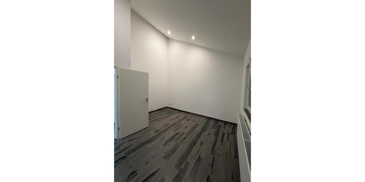 Doppelhaushälfte Essen Stadtbezirk V - 4.5 Zimmer, 150 m&sup2;, 2.800&euro; | Angebot:27615851