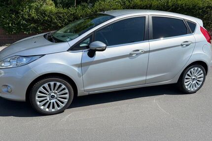 Ford Fiesta 111.835 km 4.499 &euro; Dortmund 44388