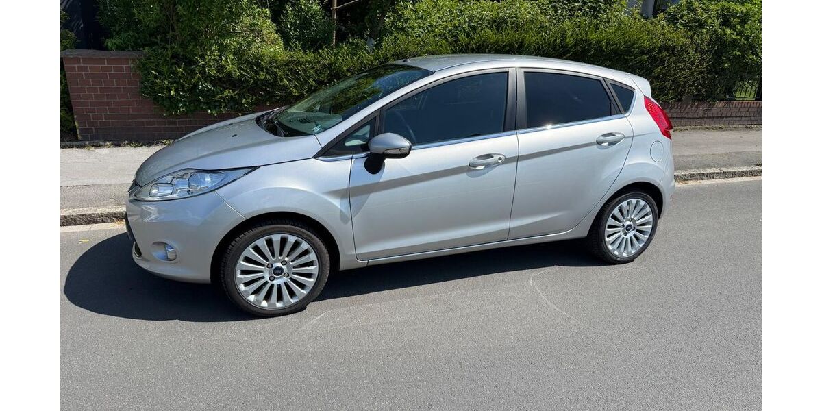 Ford Fiesta 111.835 km 4.499 &euro; Dortmund 44388