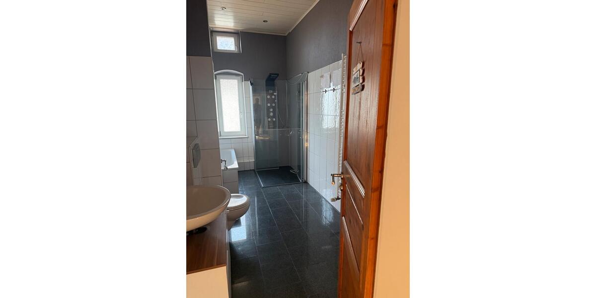 Etagenwohnung Castrop-Rauxel Deinighausen - 4 Zimmer, 116 m&sup2;, 1.400&euro; | Angebot:27586129