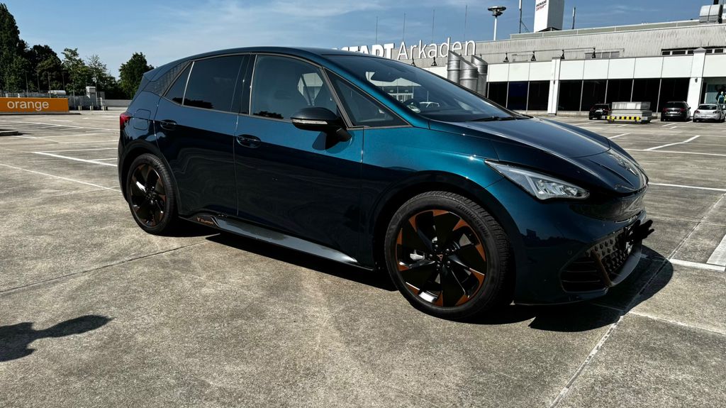 Cupra Born 16.000 km 27.900 &euro; Essen 45144