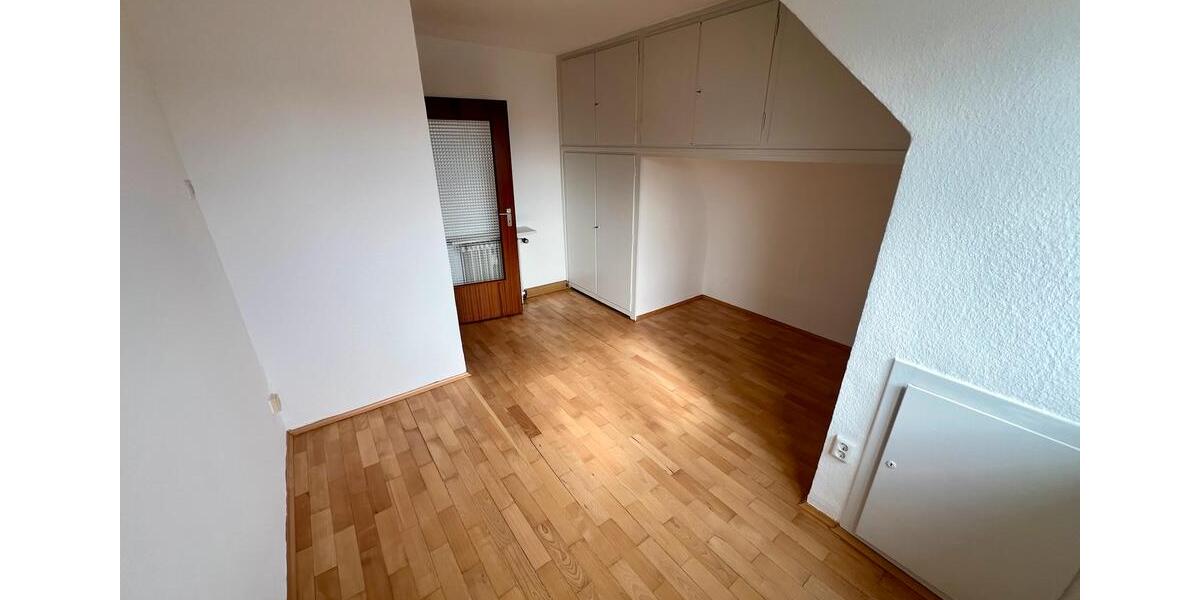 Dachgeschoßwohnung Recklinghausen König Ludwig - 3 Zimmer, 80 m&sup2;, 699&euro; | Angebot:27586950