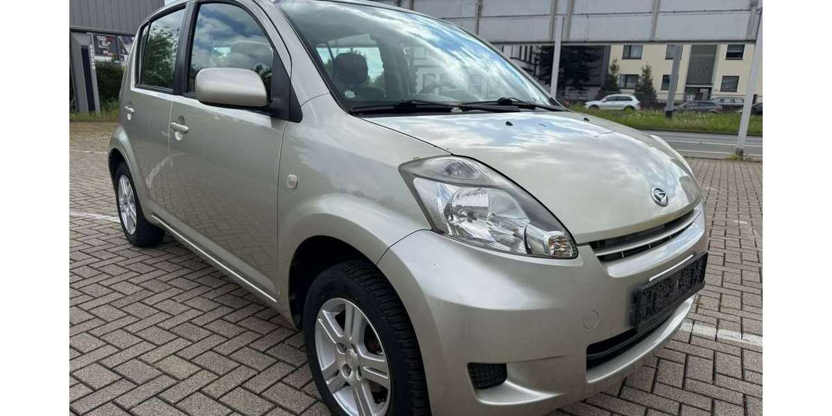 Daihatsu Sirion 148.562 km 2.999 &euro; Bochum 44869