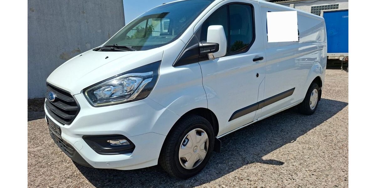 Ford Transit Custom 243.484 km 10.500 &euro; Gelsenkirchen 45881