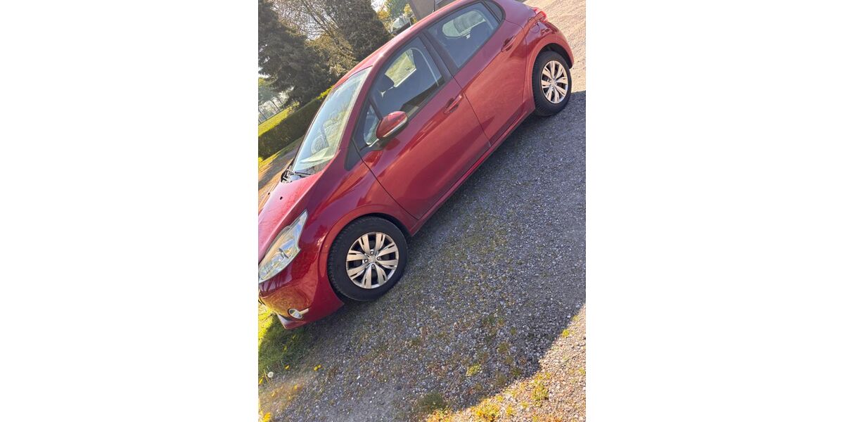 Peugeot 208 174.000 km 3.000 &euro; Bottrop 46244