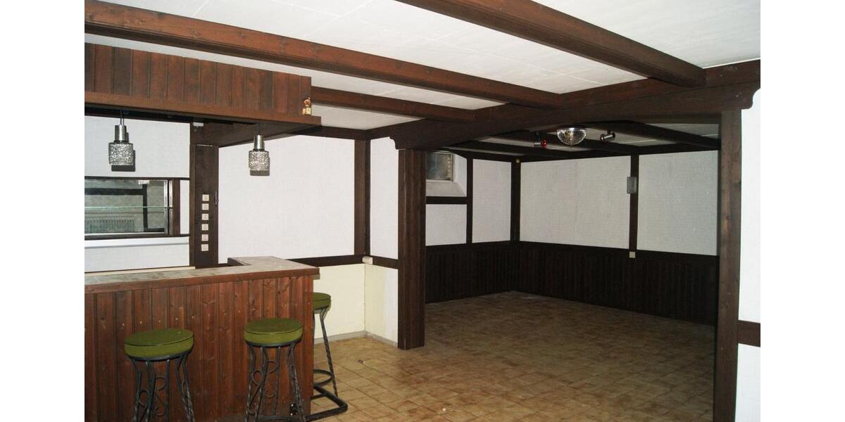 Einfamilienhaus Velen - 12 Zimmer, 280 m&sup2;, 450.000&euro; | Angebot:27484942
