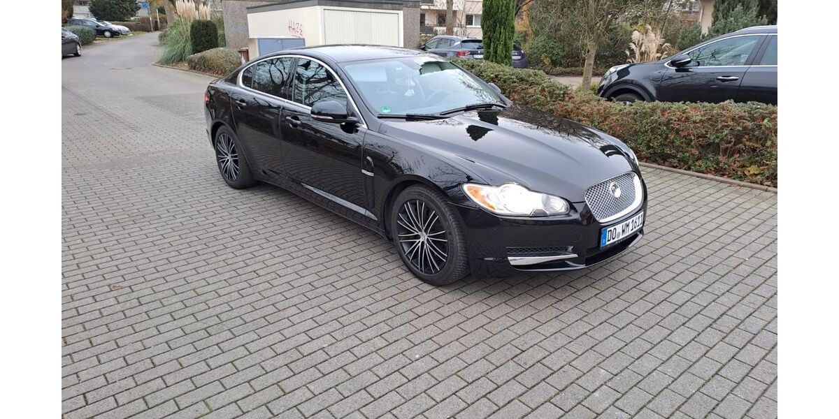 Jaguar XF 99.500 km 8.990 &euro; Dortmund 44265