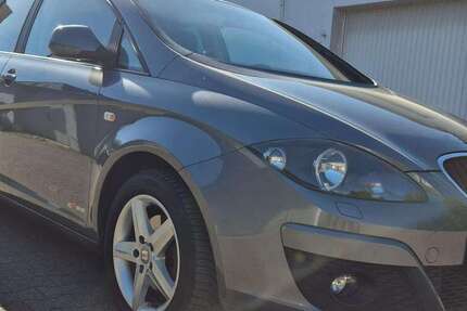 Seat Altea 156.240 km 4.950 &euro; Lünen 44532