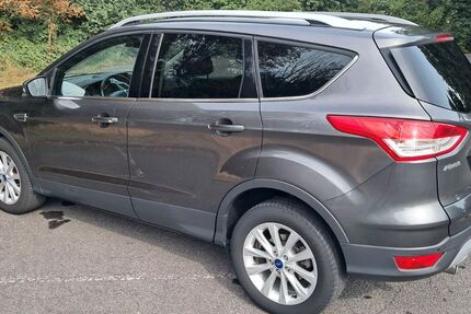 Ford Kuga 172.000 km 7.900 &euro; Dortmund 44289
