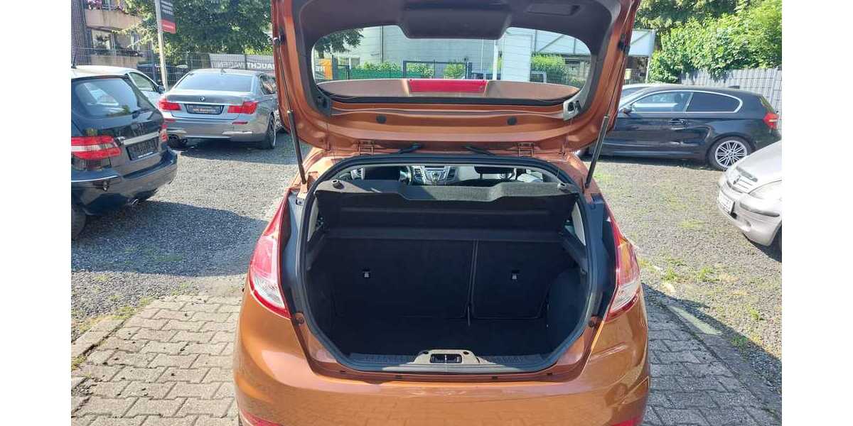 Ford Fiesta 1,6 78.589 km 8.599 &euro; Witten 58454