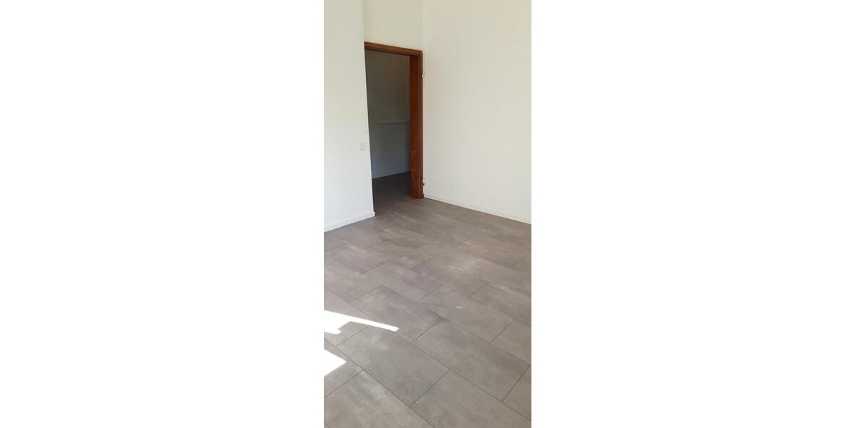 Erdgeschoßwohnung Oberhausen Alsfeld - 4 Zimmer, 110 m&sup2;, 680&euro; | Angebot:27539653