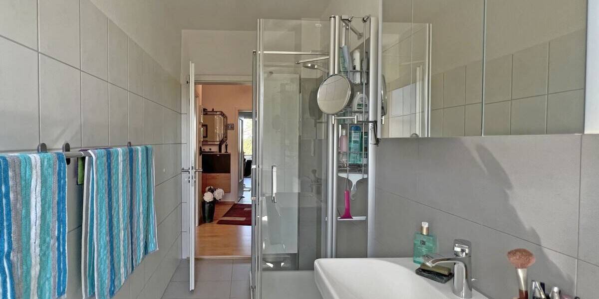 Etagenwohnung Essen Bredeney - 2 Zimmer, 74 m&sup2;, 730&euro; | Angebot:26568732