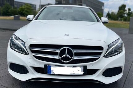 Mercedes-Benz C 250 178.000 km 15.500 &euro; Essen 45130