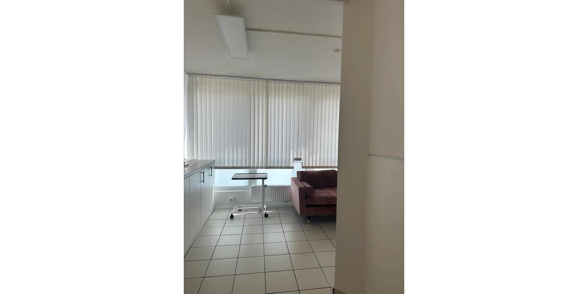 Gewerbeobjekt Essen Stadtbezirk II - 800&euro; | Angebot:26086967