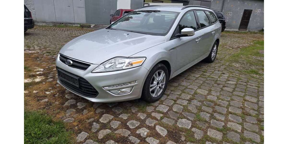 Ford Mondeo 261.000 km 2.990 &euro; Mülheim 45473