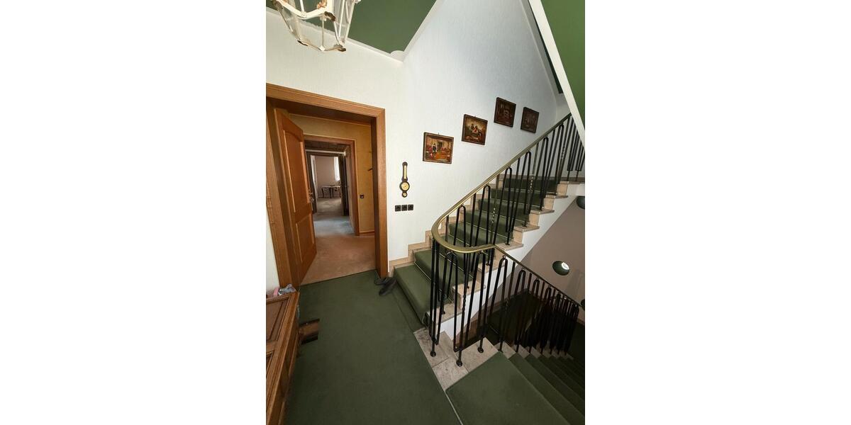 Einfamilienhaus Gladbeck - 7 Zimmer, 185 m&sup2;, 2.600&euro; | Angebot:26443116