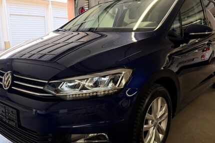 VW Touran 201.900 km 11.300 &euro; Dortmund 44269