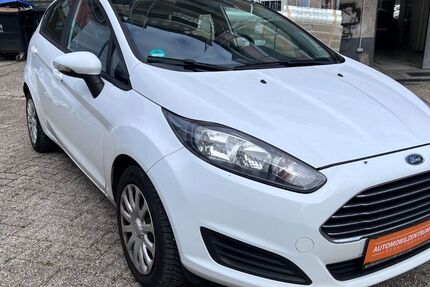 Ford Fiesta 227.000 km 2.380 &euro; Recklinghausen 45657