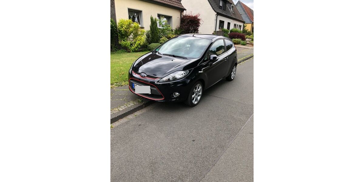 Ford Fiesta 96.283 km 5.400 &euro; Herne 44625